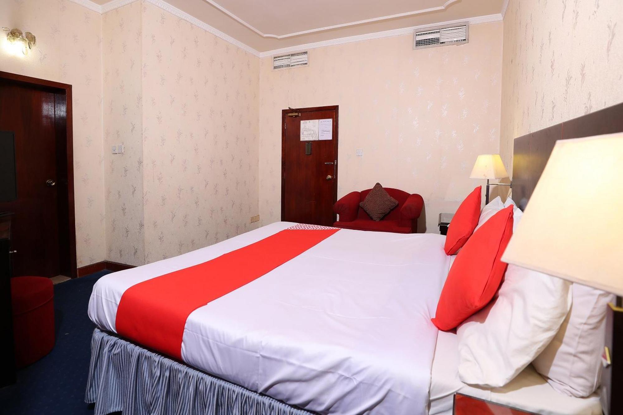 Oyo 112 Semiramis Hotel 麦纳麦 外观 照片