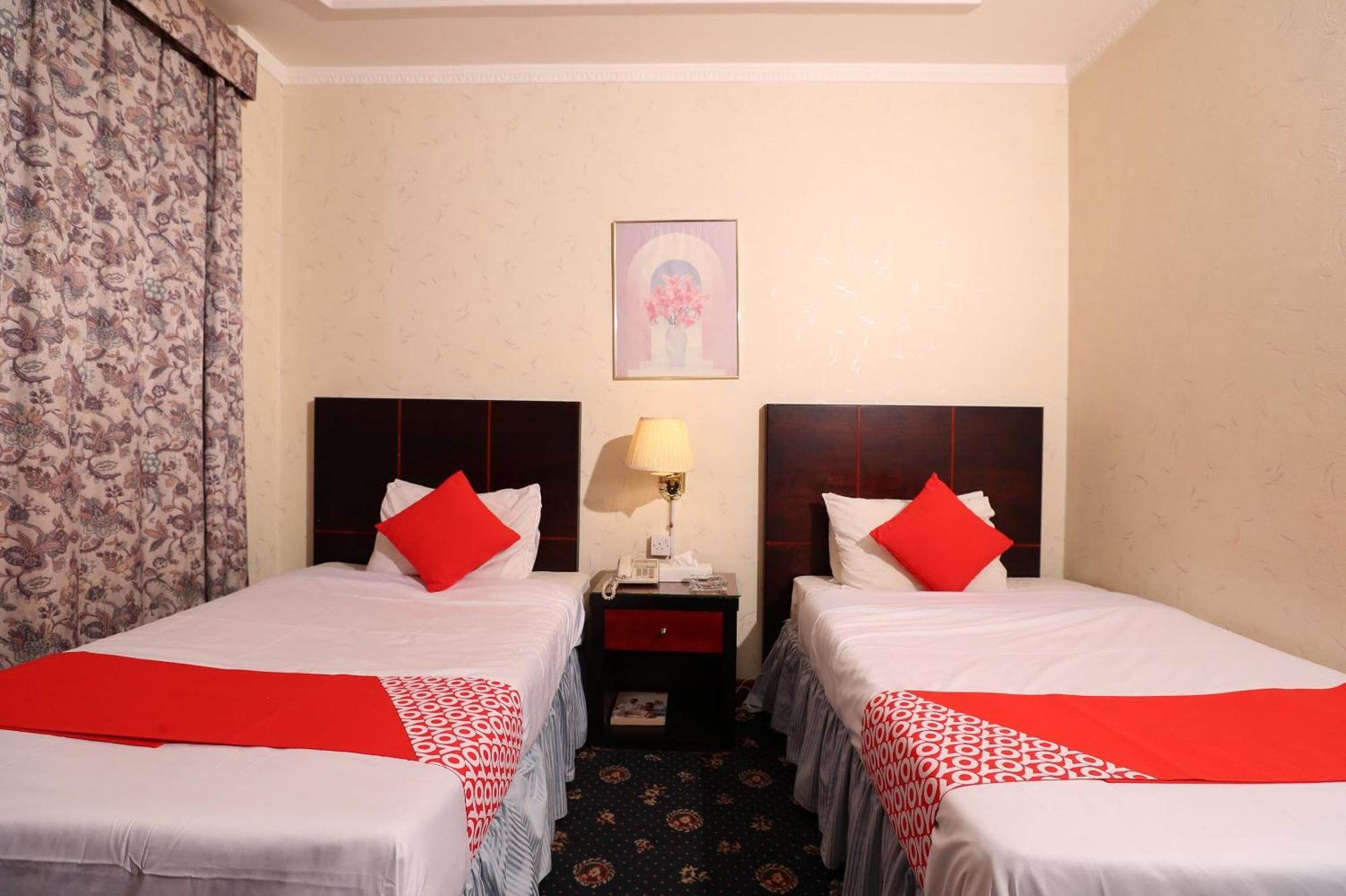 Oyo 112 Semiramis Hotel 麦纳麦 外观 照片