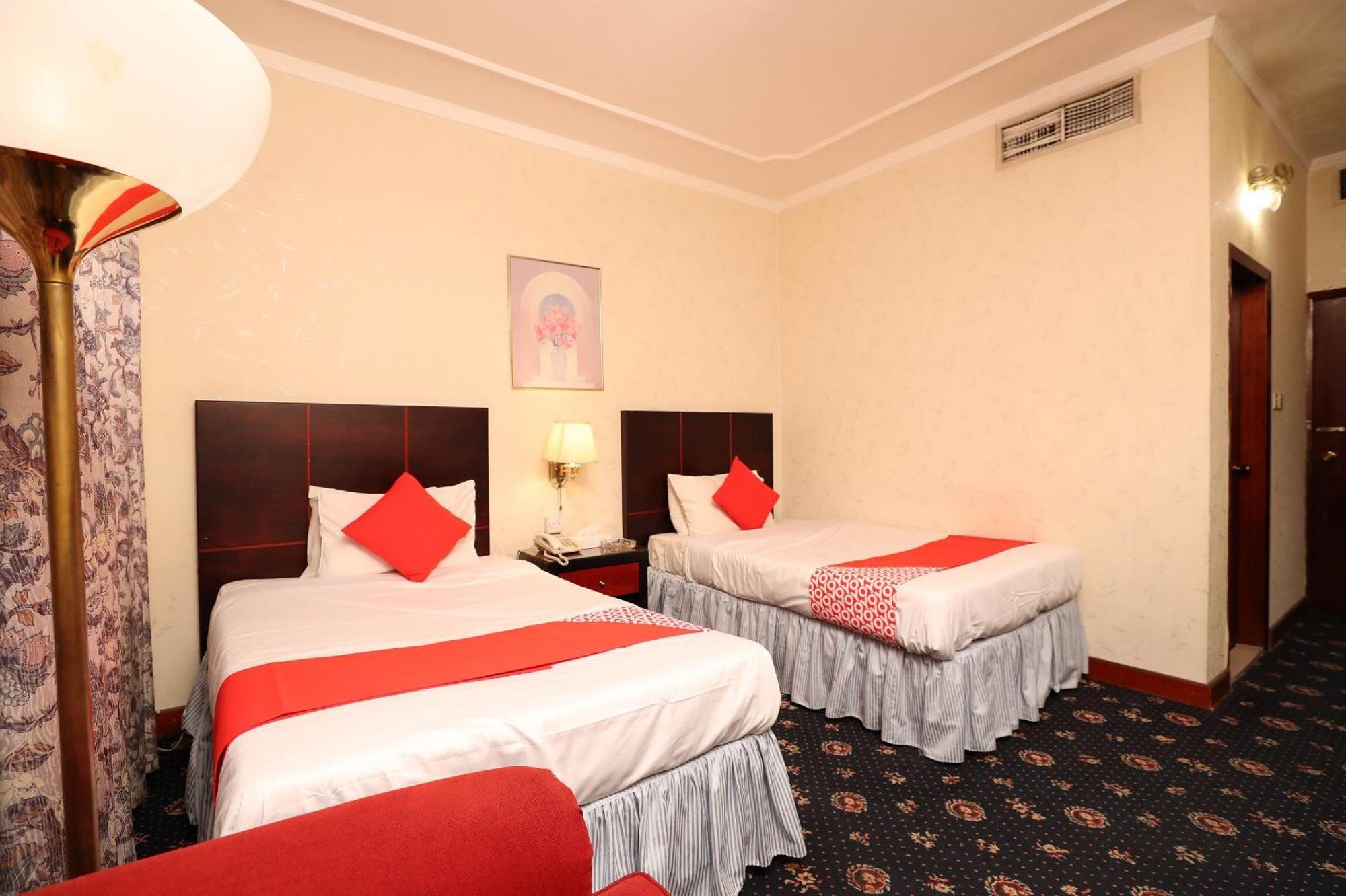Oyo 112 Semiramis Hotel 麦纳麦 外观 照片
